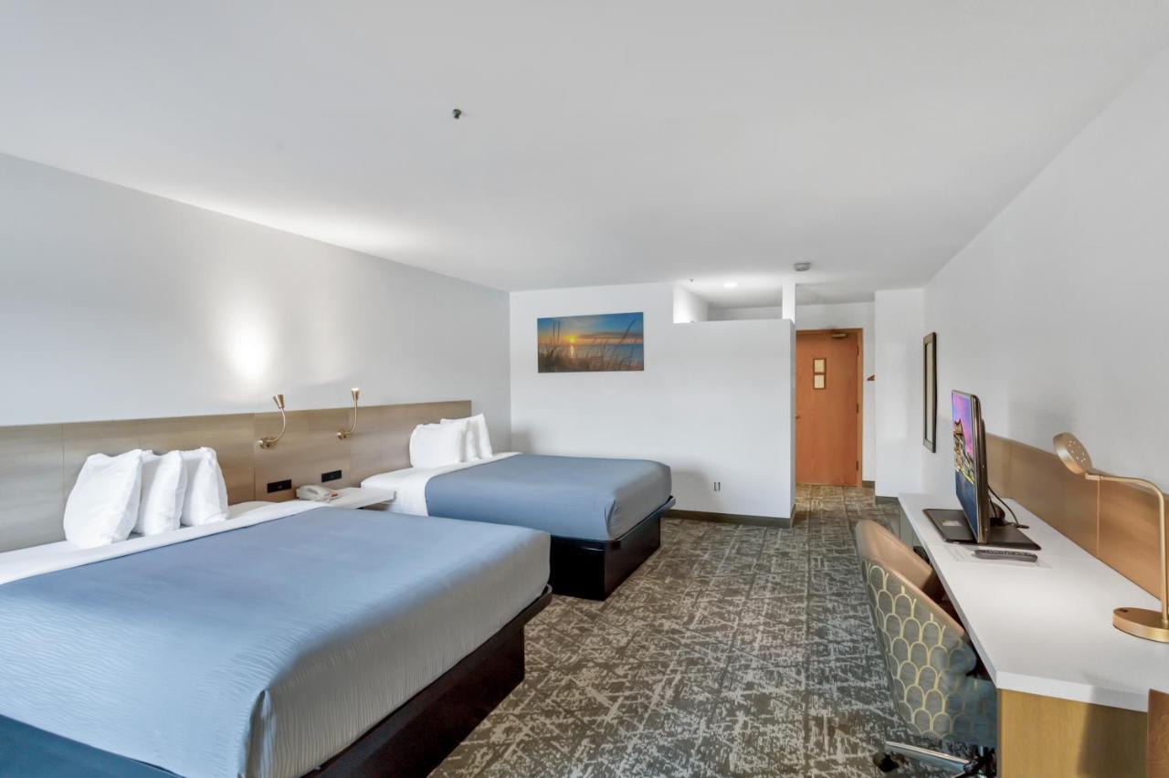 Waterbird Lakeside Inn Chesterton Bagian luar foto
